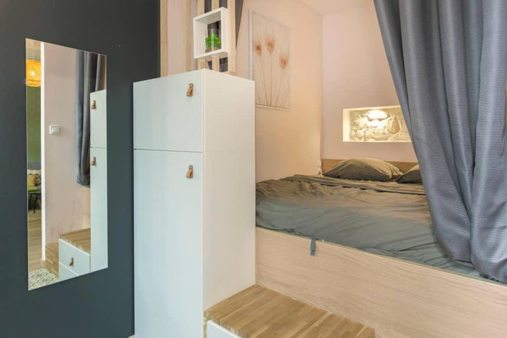 Mini Maison Studio Ancienne Renovee +Parking Авиньон Экстерьер фото